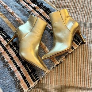 Lulu’s Gold Booties